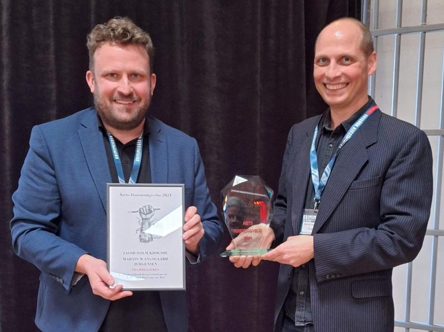 Jacob Krogsøe og Martin Wangsgaard Jürgensen vandt Årets Danske Horrorudgivelse i 2024 for "Pramdrageren". 
